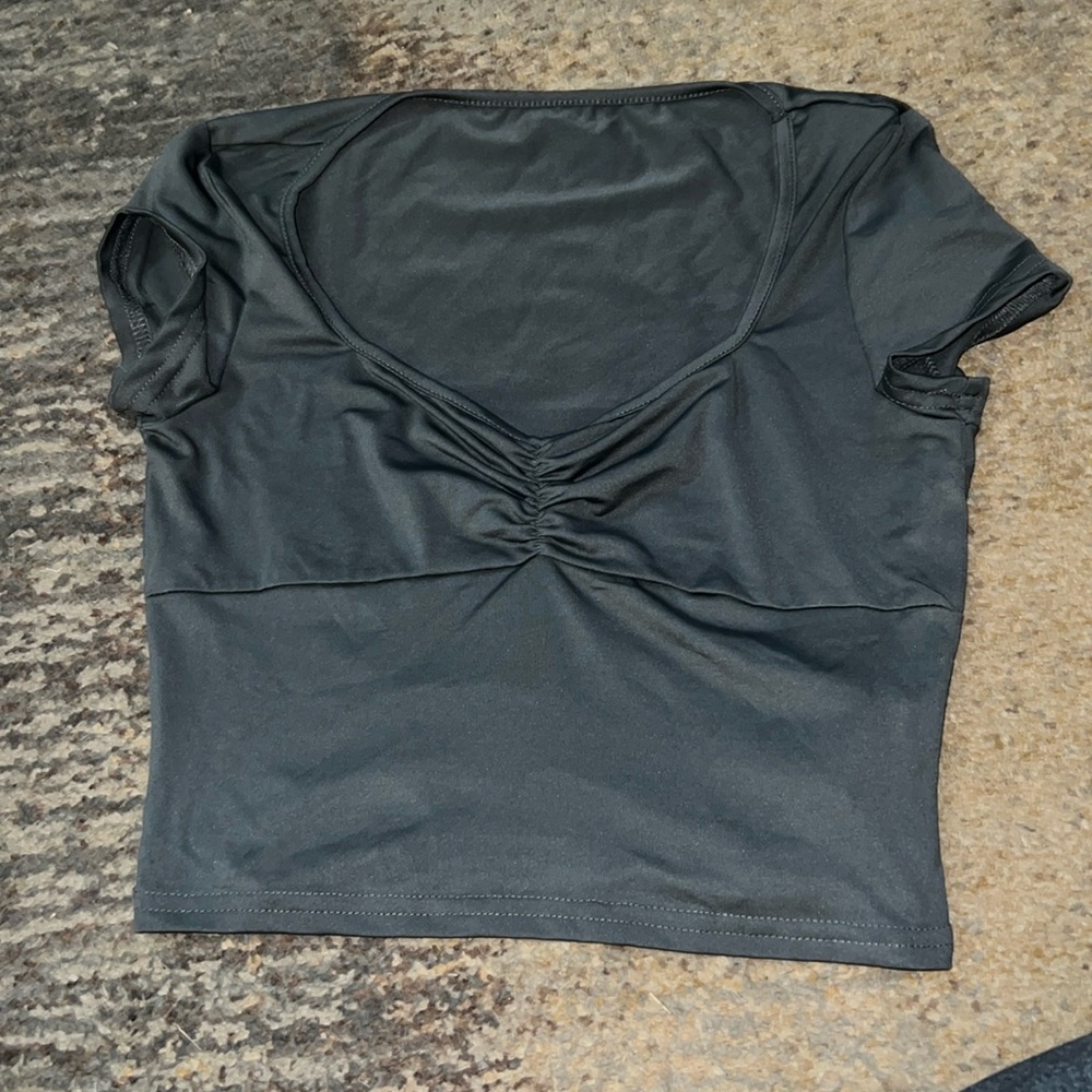 grey crop top, size s